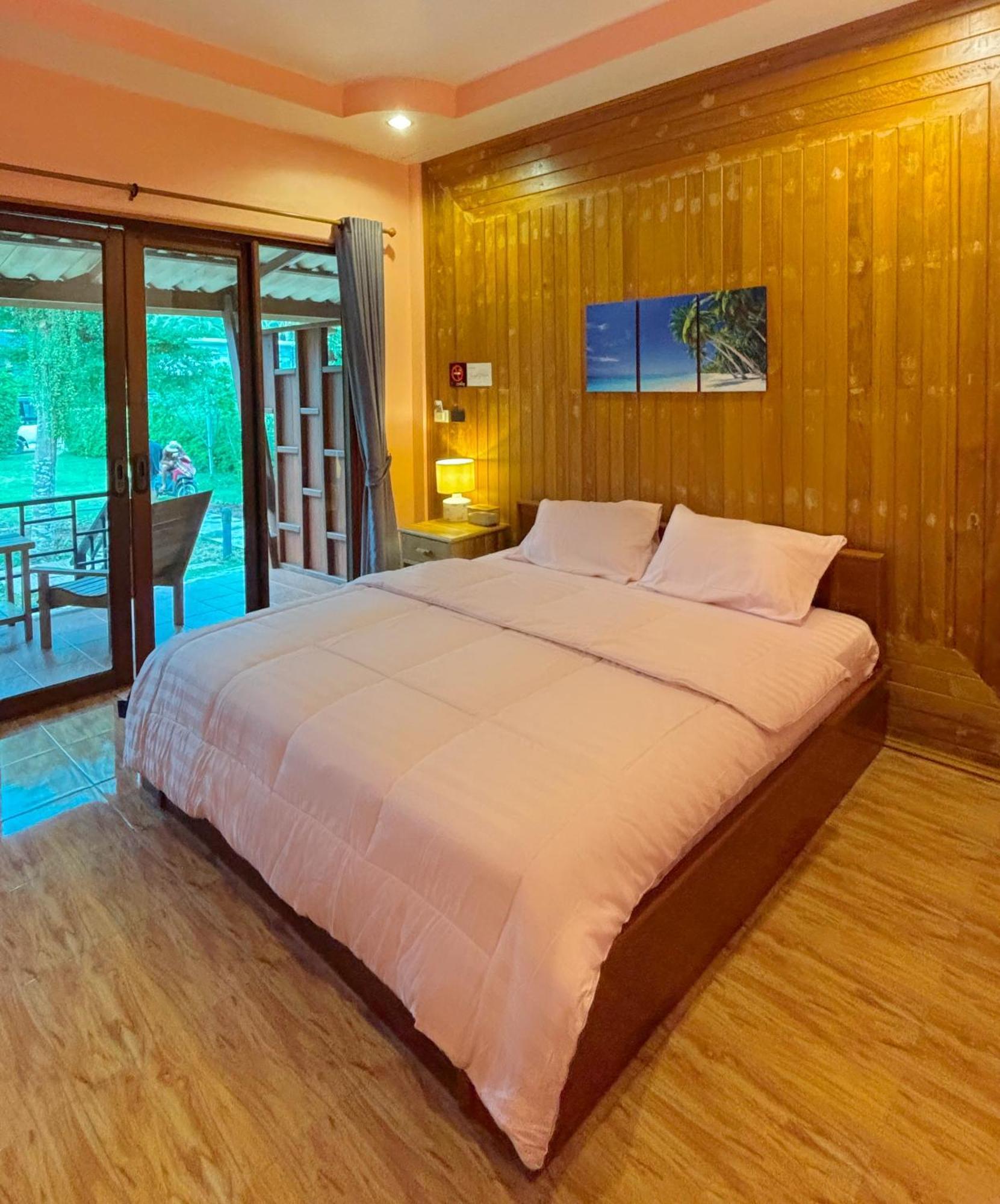 Aow Thai Homestay Ban Hin Dam 外观 照片